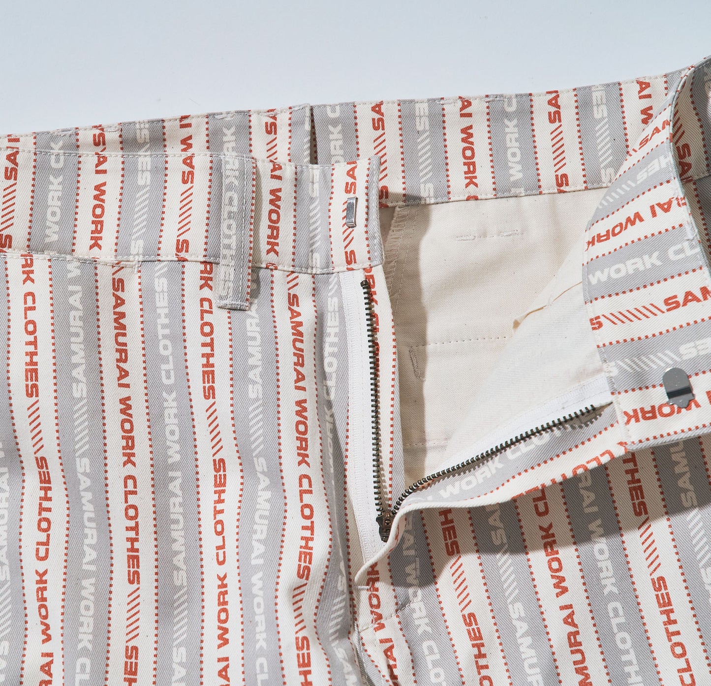 SWC250C24-FR ショートパンツ