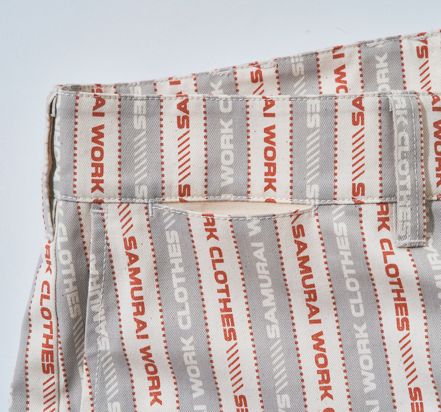 SWC250C24-FR ショートパンツ