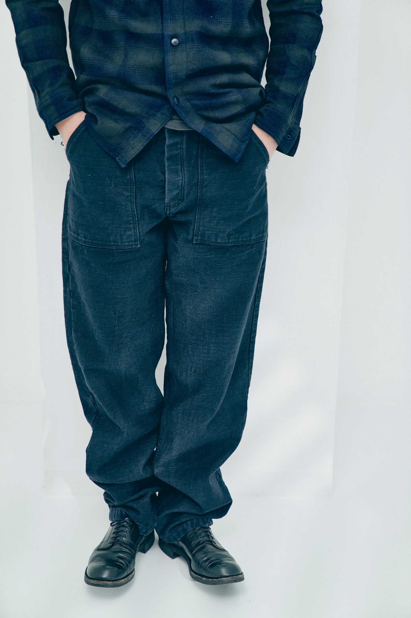 SJ52BK 15ozブラックバックサテンベイカーパンツ