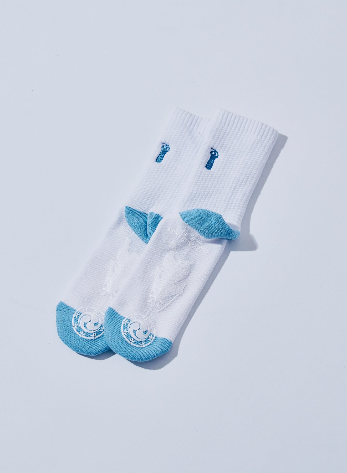 SJKS25-NEL 刺繍クルーソックス